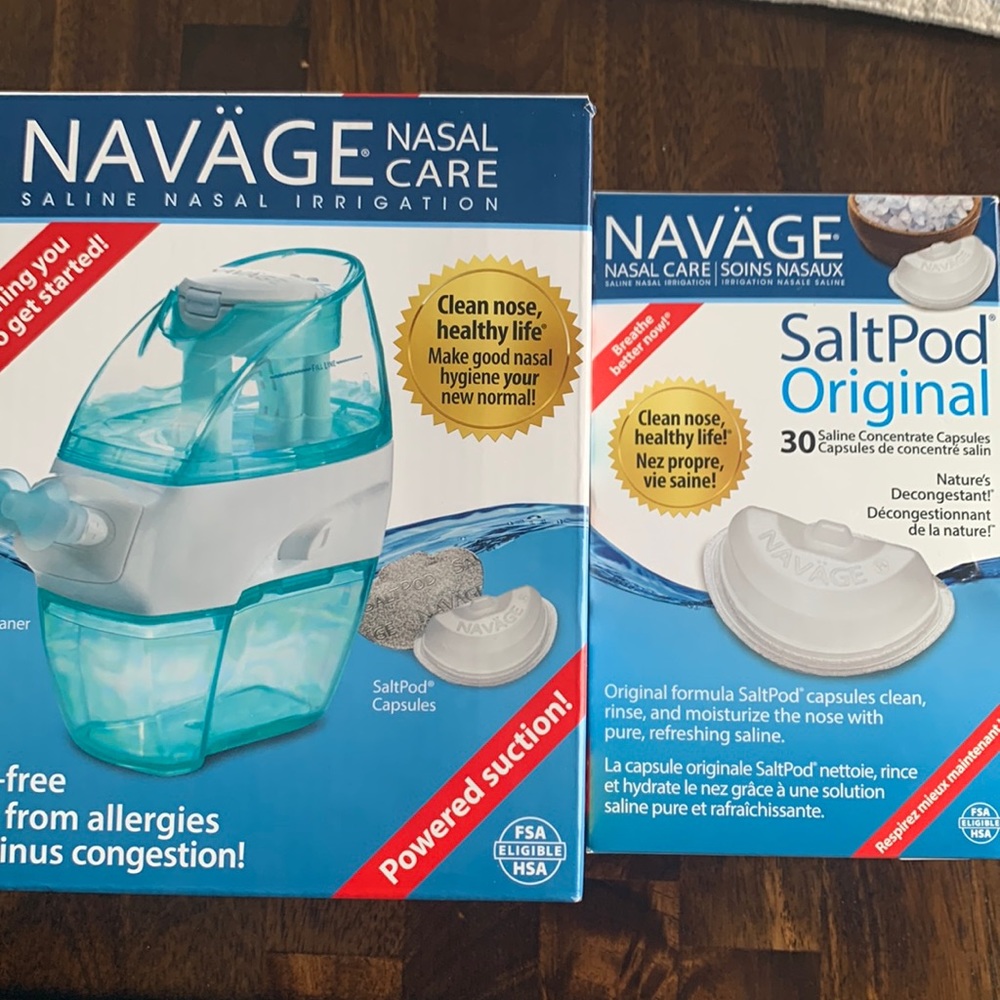 NEW Navage saline irrigation system w/ salt pods